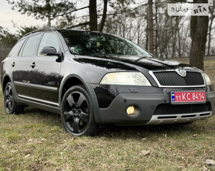 Чорний Шкода Octavia Scout, об'ємом двигуна 2 л та пробігом 230 тис. км за 7750 $, фото 7 на Automoto.ua