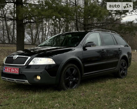 Чорний Шкода Octavia Scout, об'ємом двигуна 2 л та пробігом 230 тис. км за 7750 $, фото 4 на Automoto.ua