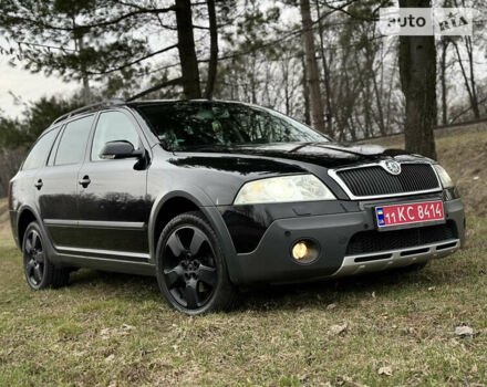 Чорний Шкода Octavia Scout, об'ємом двигуна 2 л та пробігом 230 тис. км за 7750 $, фото 1 на Automoto.ua