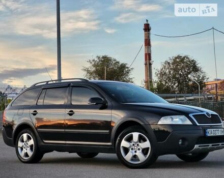 Чорний Шкода Octavia Scout, об'ємом двигуна 2 л та пробігом 198 тис. км за 6999 $, фото 11 на Automoto.ua