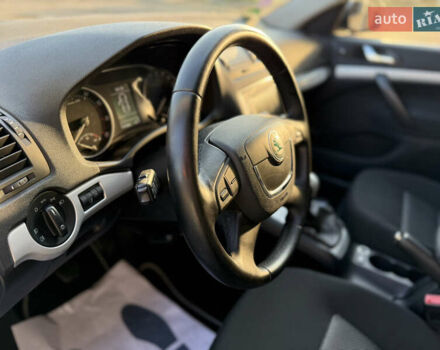 Чорний Шкода Octavia Scout, об'ємом двигуна 1.8 л та пробігом 190 тис. км за 8999 $, фото 13 на Automoto.ua