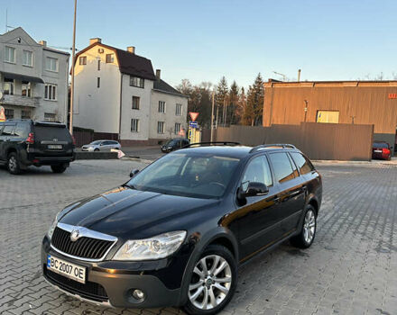 Черный Шкода Октавия Скаут, объемом двигателя 1.97 л и пробегом 210 тыс. км за 10800 $, фото 13 на Automoto.ua