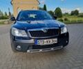 Черный Шкода Октавия Скаут, объемом двигателя 2 л и пробегом 259 тыс. км за 2300 $, фото 1 на Automoto.ua