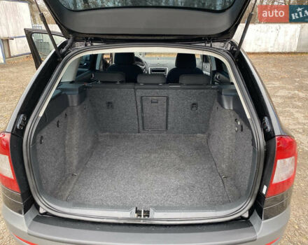 Черный Шкода Октавия Скаут, объемом двигателя 1.8 л и пробегом 217 тыс. км за 7800 $, фото 20 на Automoto.ua