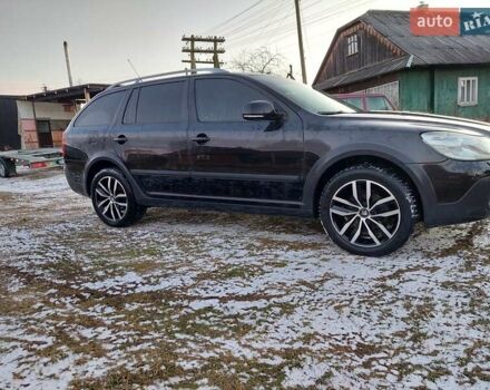 Черный Шкода Октавия Скаут, объемом двигателя 2 л и пробегом 268 тыс. км за 12222 $, фото 22 на Automoto.ua