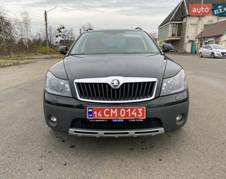 Черный Шкода Октавия Скаут, объемом двигателя 1.8 л и пробегом 217 тыс. км за 7800 $, фото 4 на Automoto.ua