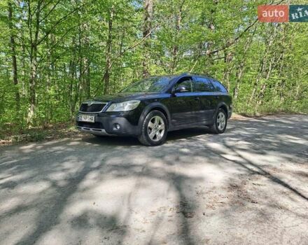 Черный Шкода Октавия Скаут, объемом двигателя 2 л и пробегом 299 тыс. км за 9400 $, фото 3 на Automoto.ua