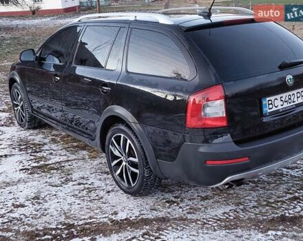 Черный Шкода Октавия Скаут, объемом двигателя 2 л и пробегом 268 тыс. км за 12222 $, фото 10 на Automoto.ua