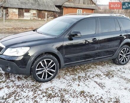 Черный Шкода Октавия Скаут, объемом двигателя 2 л и пробегом 268 тыс. км за 12222 $, фото 3 на Automoto.ua