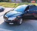 Черный Шкода Октавия Скаут, объемом двигателя 1.2 л и пробегом 156 тыс. км за 7500 $, фото 4 на Automoto.ua