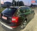 Чорний Шкода Octavia Scout, об'ємом двигуна 2 л та пробігом 280 тис. км за 12950 $, фото 2 на Automoto.ua