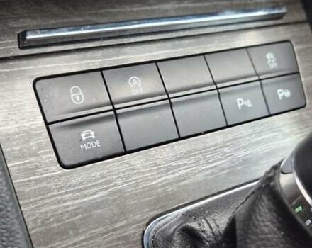 Чорний Шкода Octavia Scout, об'ємом двигуна 2 л та пробігом 295 тис. км за 14900 $, фото 36 на Automoto.ua