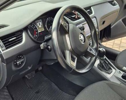 Чорний Шкода Octavia Scout, об'ємом двигуна 2 л та пробігом 295 тис. км за 14900 $, фото 32 на Automoto.ua