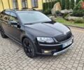 Чорний Шкода Octavia Scout, об'ємом двигуна 2 л та пробігом 295 тис. км за 14900 $, фото 16 на Automoto.ua
