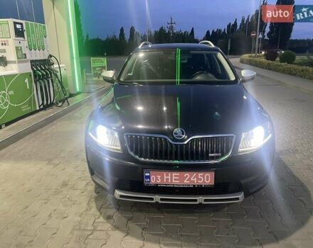 Чорний Шкода Octavia Scout, об'ємом двигуна 2 л та пробігом 280 тис. км за 12950 $, фото 5 на Automoto.ua
