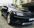 Чорний Шкода Octavia Scout, об'ємом двигуна 2 л та пробігом 235 тис. км за 17361 $, фото 11 на Automoto.ua