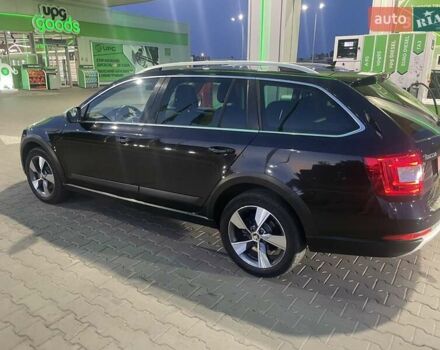 Чорний Шкода Octavia Scout, об'ємом двигуна 2 л та пробігом 280 тис. км за 12950 $, фото 1 на Automoto.ua