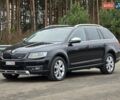 Черный Шкода Октавия Скаут, объемом двигателя 2 л и пробегом 250 тыс. км за 15899 $, фото 1 на Automoto.ua