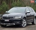 Черный Шкода Октавия Скаут, объемом двигателя 2 л и пробегом 250 тыс. км за 15899 $, фото 1 на Automoto.ua