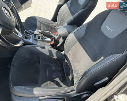 Чорний Шкода Octavia Scout, об'ємом двигуна 2 л та пробігом 258 тис. км за 15499 $, фото 49 на Automoto.ua
