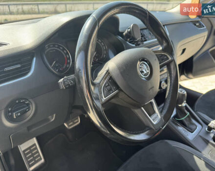 Чорний Шкода Octavia Scout, об'ємом двигуна 2 л та пробігом 258 тис. км за 15499 $, фото 52 на Automoto.ua