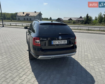Чорний Шкода Octavia Scout, об'ємом двигуна 2 л та пробігом 258 тис. км за 15499 $, фото 18 на Automoto.ua