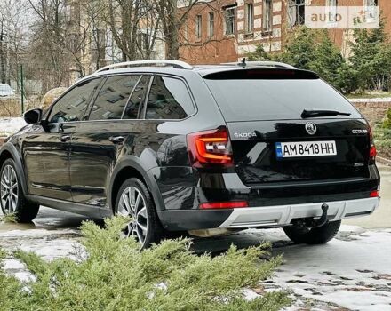 Чорний Шкода Octavia Scout, об'ємом двигуна 2 л та пробігом 197 тис. км за 19499 $, фото 3 на Automoto.ua