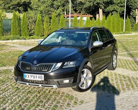 Чорний Шкода Octavia Scout, об'ємом двигуна 2 л та пробігом 255 тис. км за 16800 $, фото 9 на Automoto.ua