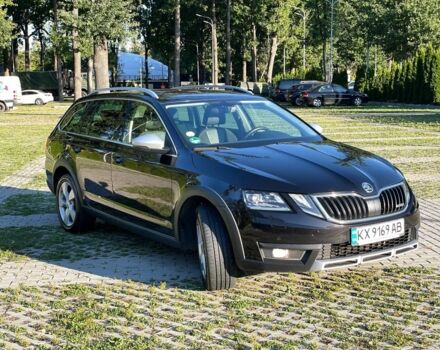 Чорний Шкода Octavia Scout, об'ємом двигуна 2 л та пробігом 255 тис. км за 16800 $, фото 16 на Automoto.ua