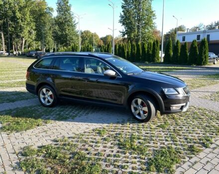 Чорний Шкода Octavia Scout, об'ємом двигуна 2 л та пробігом 255 тис. км за 16800 $, фото 14 на Automoto.ua