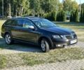 Чорний Шкода Octavia Scout, об'ємом двигуна 2 л та пробігом 255 тис. км за 16800 $, фото 8 на Automoto.ua