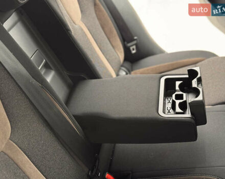 Черный Шкода Октавия Скаут, объемом двигателя 1.97 л и пробегом 197 тыс. км за 24500 $, фото 30 на Automoto.ua