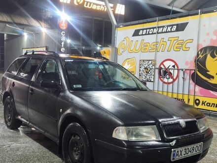 Черный Шкода Октавия Скаут, объемом двигателя 1.9 л и пробегом 400 тыс. км за 1894 $, фото 1 на Automoto.ua