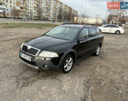 Черный Шкода Октавия Скаут, объемом двигателя 2 л и пробегом 241 тыс. км за 6000 $, фото 1 на Automoto.ua