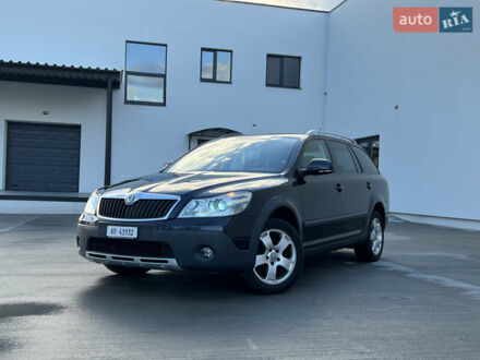 Шкода Октавия Скаут 2010 в Луцке на Automoto.ua Черный Шкода Октавия Скаут, объемом двигателя 2 л и пробегом 184 тыс. км за 11850 $, фото 1 на Automoto.ua