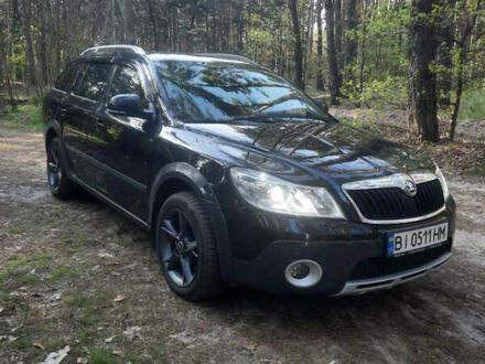 Шкода Octavia Scout 2011 у Полтаві на Automoto.ua Чорний Шкода Octavia Scout, об'ємом двигуна 1.97 л та пробігом 295 тис. км за 12500 $, фото 1 на Automoto.ua