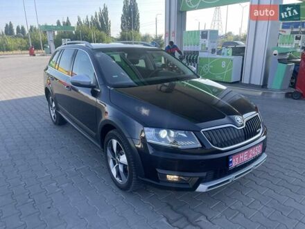 Шкода Октавия Скаут 2014 в Луцке на Automoto.ua Черный Шкода Октавия Скаут, объемом двигателя 2 л и пробегом 280 тыс. км за 12950 $, фото 1 на Automoto.ua