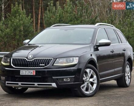 Черный Шкода Октавия Скаут, объемом двигателя 2 л и пробегом 250 тыс. км за 15899 $, фото 1 на Automoto.ua