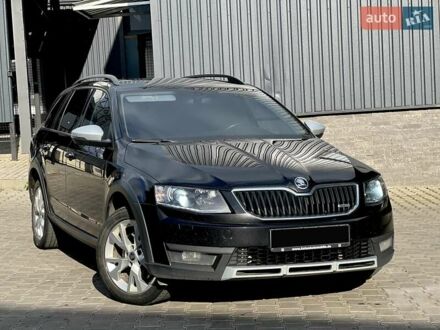 Шкода Октавия Скаут 2017 в Ужгороде на Automoto.ua Черный Шкода Октавия Скаут, объемом двигателя 1.97 л и пробегом 250 тыс. км за 13299 $, фото 1 на Automoto.ua