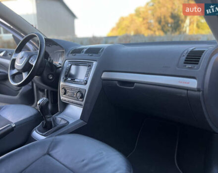 Коричневий Шкода Octavia Scout, об'ємом двигуна 1.8 л та пробігом 189 тис. км за 8500 $, фото 15 на Automoto.ua