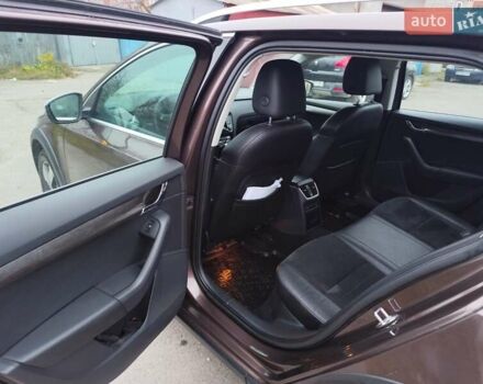 Коричневий Шкода Octavia Scout, об'ємом двигуна 1.97 л та пробігом 281 тис. км за 13200 $, фото 11 на Automoto.ua