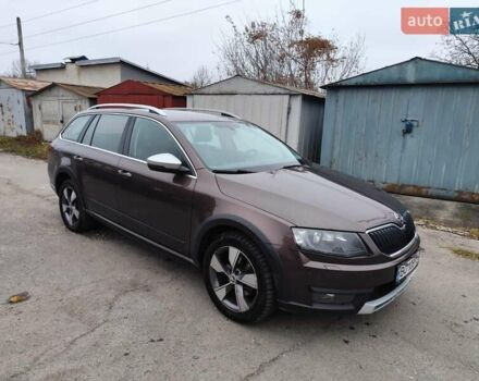 Коричневий Шкода Octavia Scout, об'ємом двигуна 1.97 л та пробігом 281 тис. км за 13200 $, фото 16 на Automoto.ua