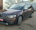 Коричневый Шкода Октавия Скаут, объемом двигателя 2 л и пробегом 327 тыс. км за 13500 $, фото 1 на Automoto.ua