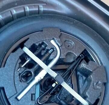 Коричневый Шкода Октавия Скаут, объемом двигателя 2 л и пробегом 257 тыс. км за 15900 $, фото 47 на Automoto.ua