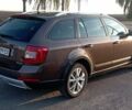 Коричневый Шкода Октавия Скаут, объемом двигателя 2 л и пробегом 257 тыс. км за 15900 $, фото 27 на Automoto.ua