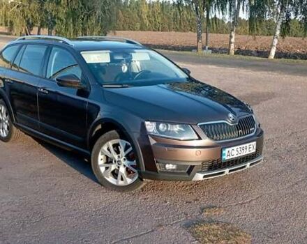 Коричневый Шкода Октавия Скаут, объемом двигателя 2 л и пробегом 257 тыс. км за 15900 $, фото 29 на Automoto.ua