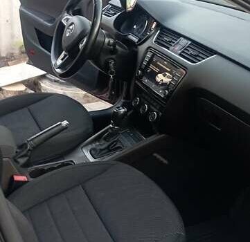 Коричневый Шкода Октавия Скаут, объемом двигателя 2 л и пробегом 257 тыс. км за 15900 $, фото 42 на Automoto.ua