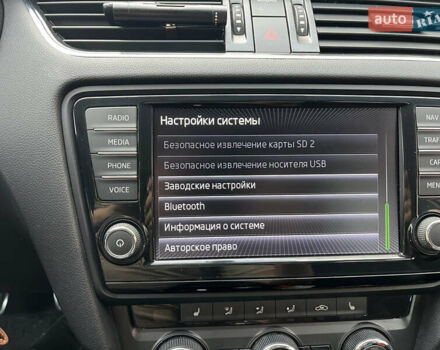 Коричневий Шкода Octavia Scout, об'ємом двигуна 2 л та пробігом 277 тис. км за 14500 $, фото 41 на Automoto.ua