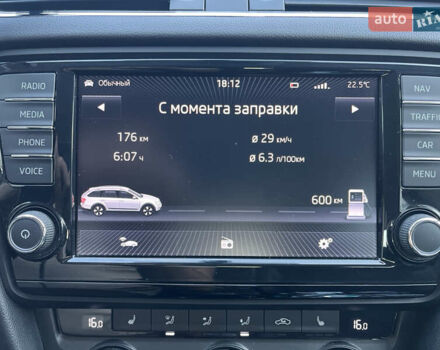 Коричневий Шкода Octavia Scout, об'ємом двигуна 2 л та пробігом 277 тис. км за 14500 $, фото 37 на Automoto.ua