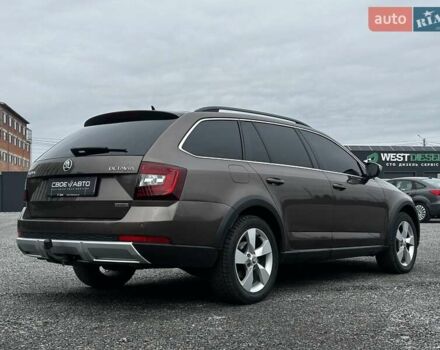 Коричневый Шкода Октавия Скаут, объемом двигателя 1.97 л и пробегом 231 тыс. км за 19699 $, фото 12 на Automoto.ua